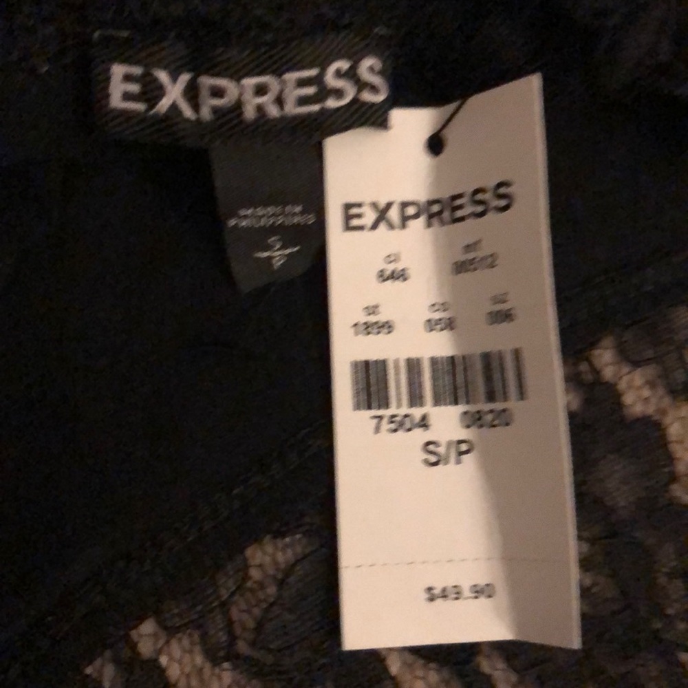 Express Top - Picture 6 of 6